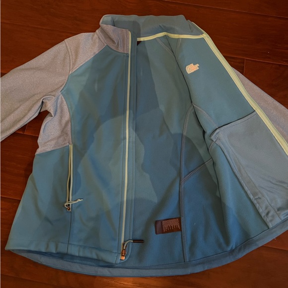 The North Face Vest and Jacket set - Picture 5 of 6